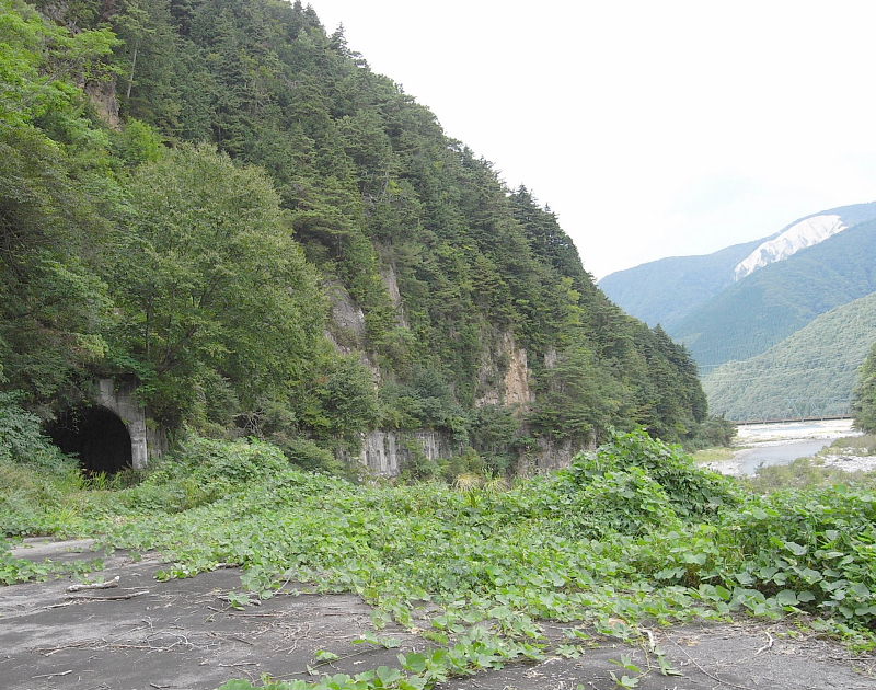 13旧平瀬隧道ﾄﾝﾈﾙ1